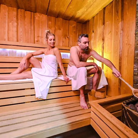 Wellness Hluboky Dvur