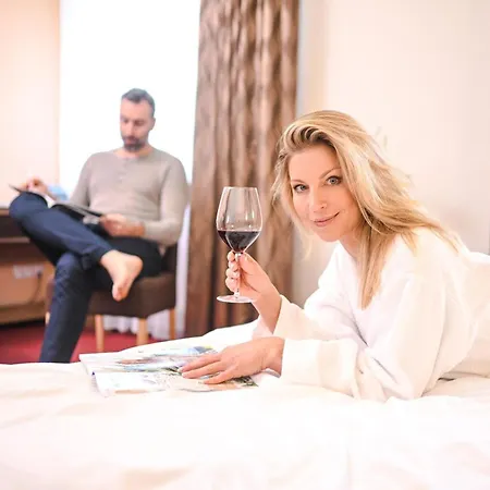 Hotel Wellness Hluboky Dvur Hruba Voda