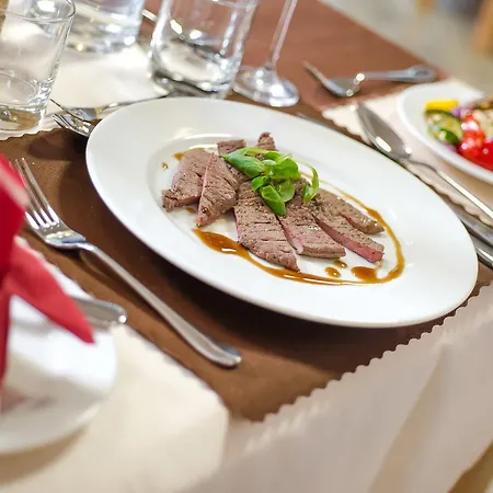 Wellness Hluboky Dvur Hotel Hruba Voda