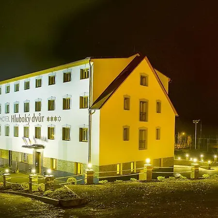 Wellness Hluboky Dvur Hotel