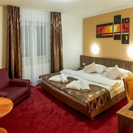 Wellness Hluboky Dvur 3* Hrubá Voda