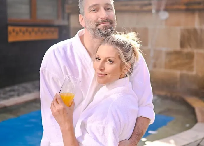 Wellness Hluboky Dvur 3*