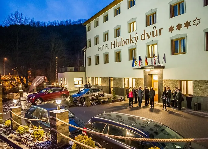 Wellness Hluboky Dvur Hotel 3*